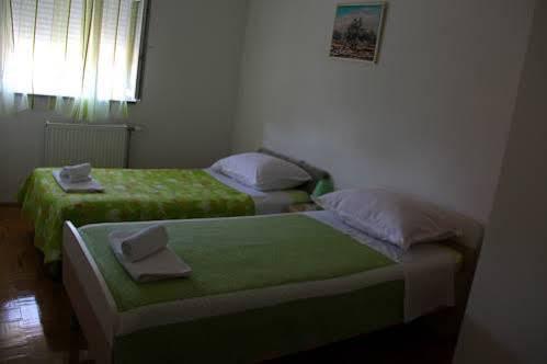 Apartment Anamarija With Sea View Sibenik